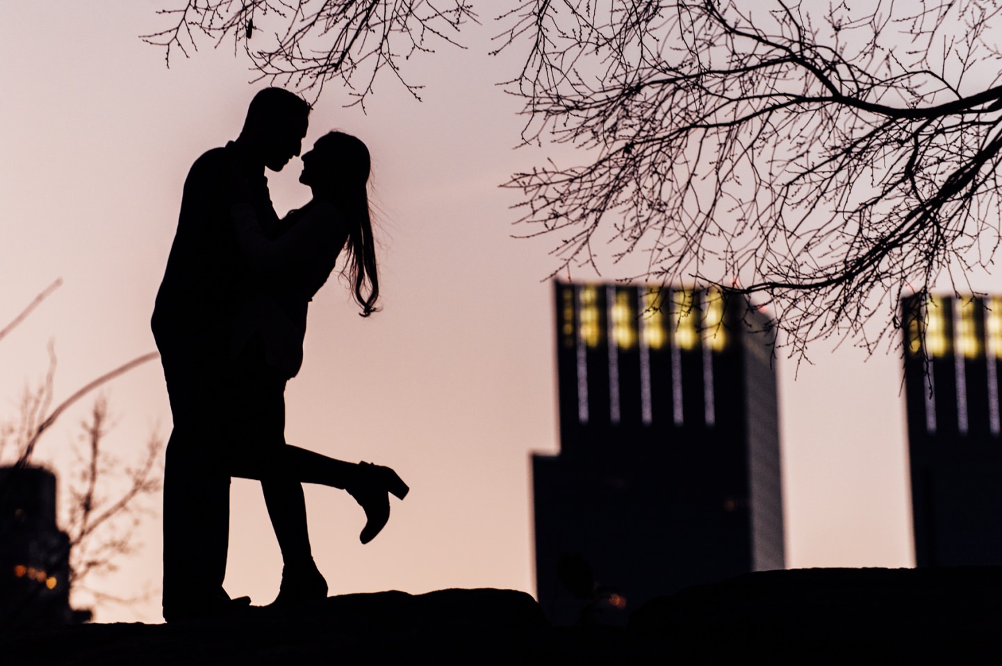 silhouette shot of couple during their engagement photoshoot in Manhattan