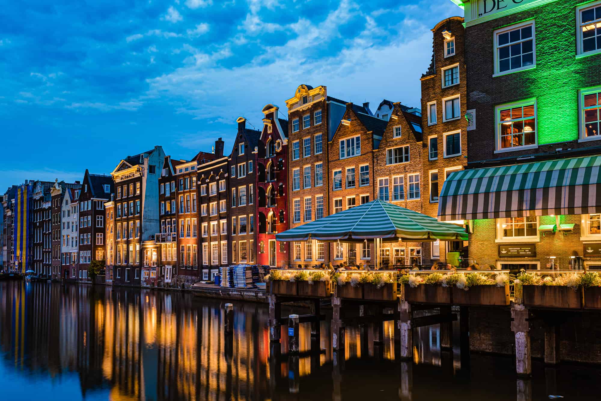 night shot of the venice canal is one of the perfect destination for the hoeymoon of your dreams