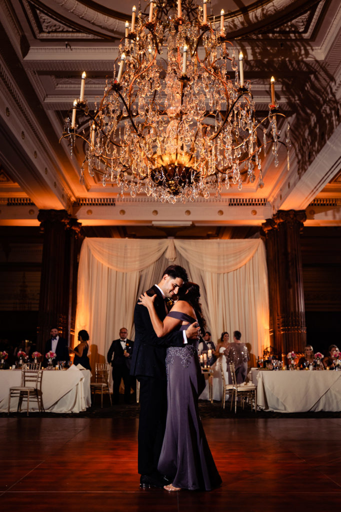 groom dancing with his mother at the crystal tea room wedding venue