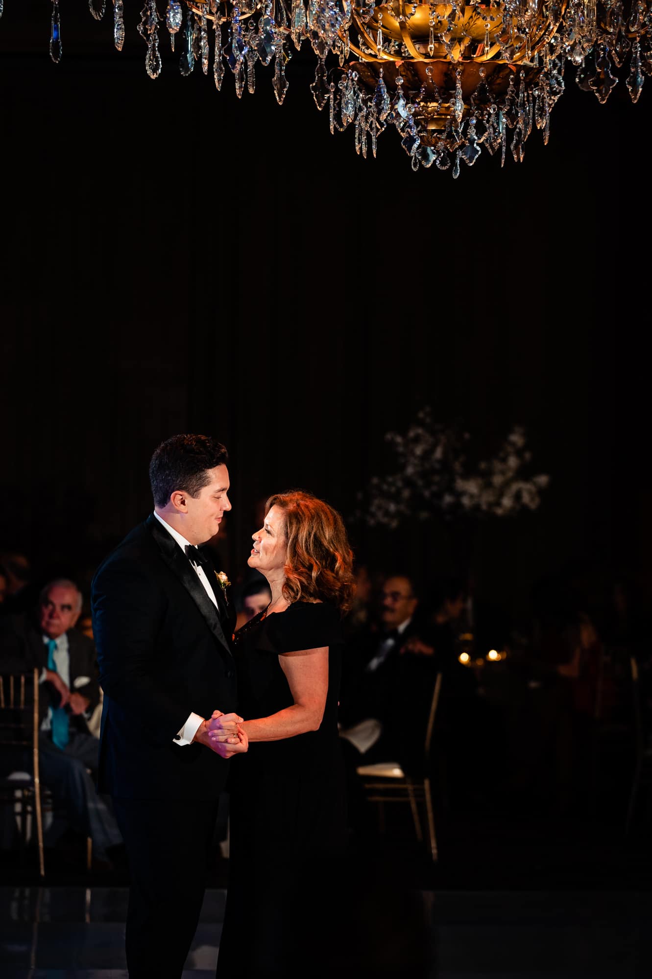 groom dancing with his mother at the Crystal Tea Room venue