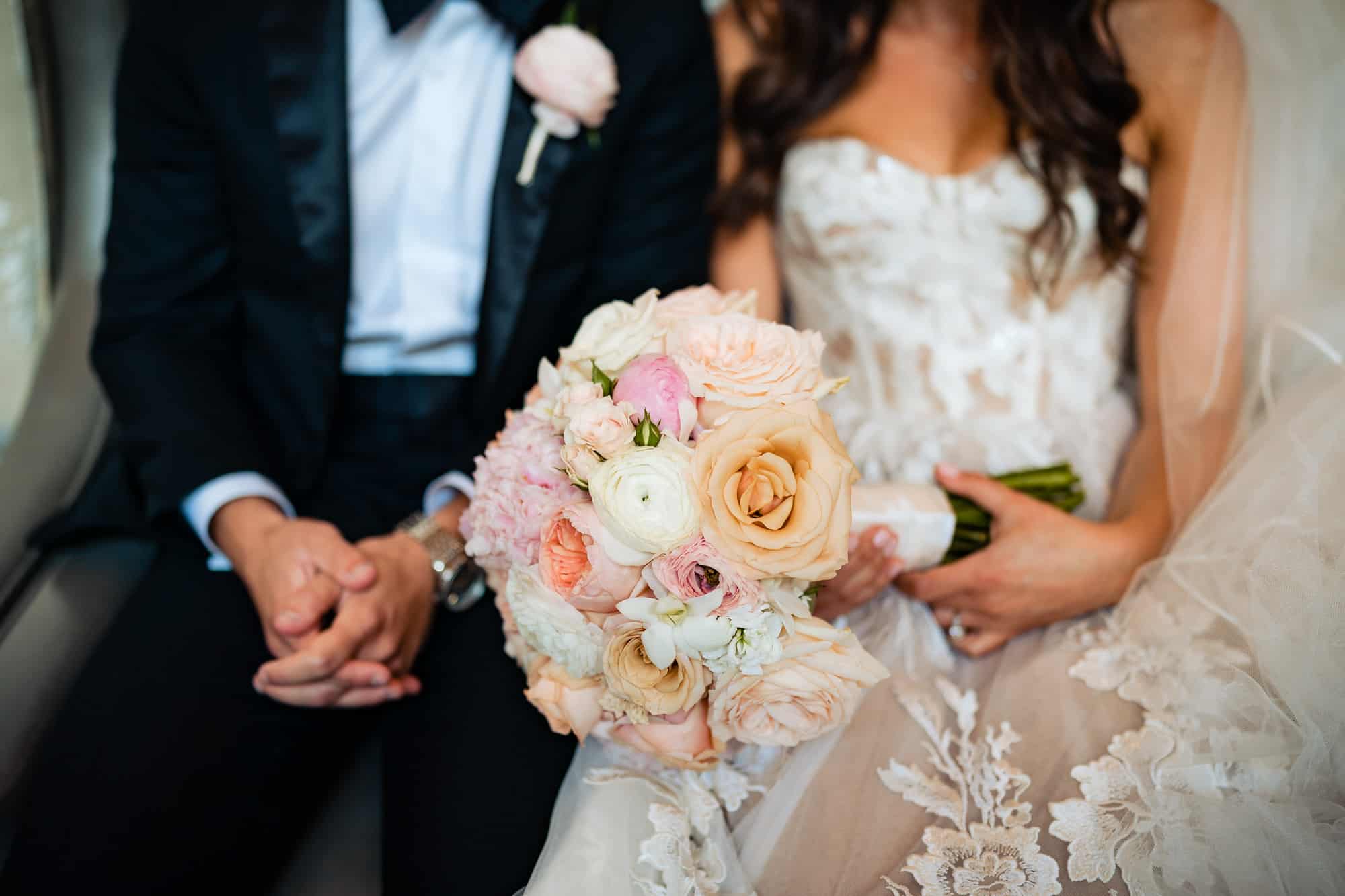 close up shot of the bride's bouquet