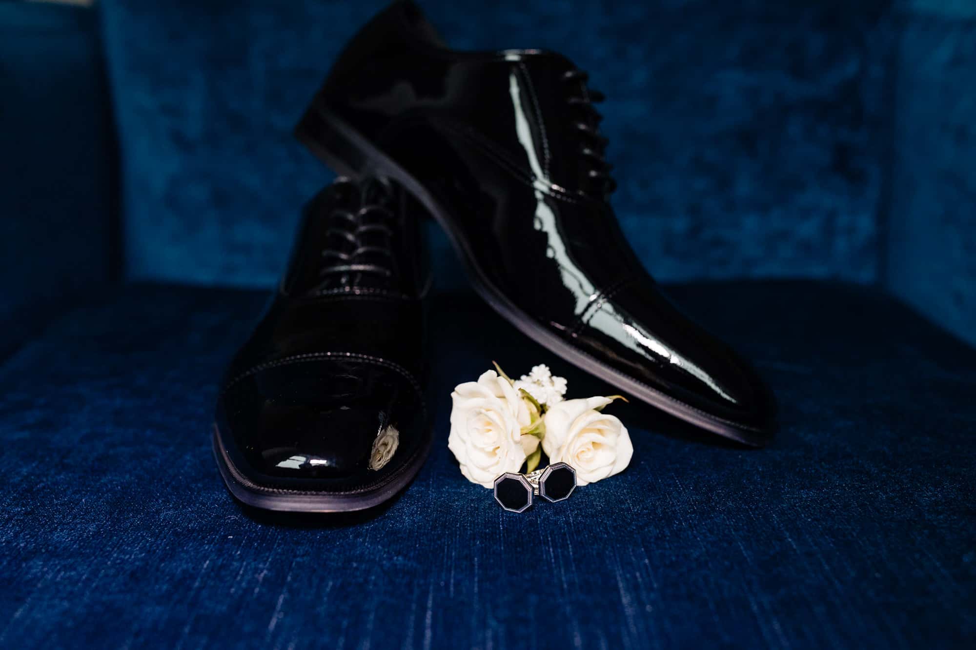 the groom's wedding shoes