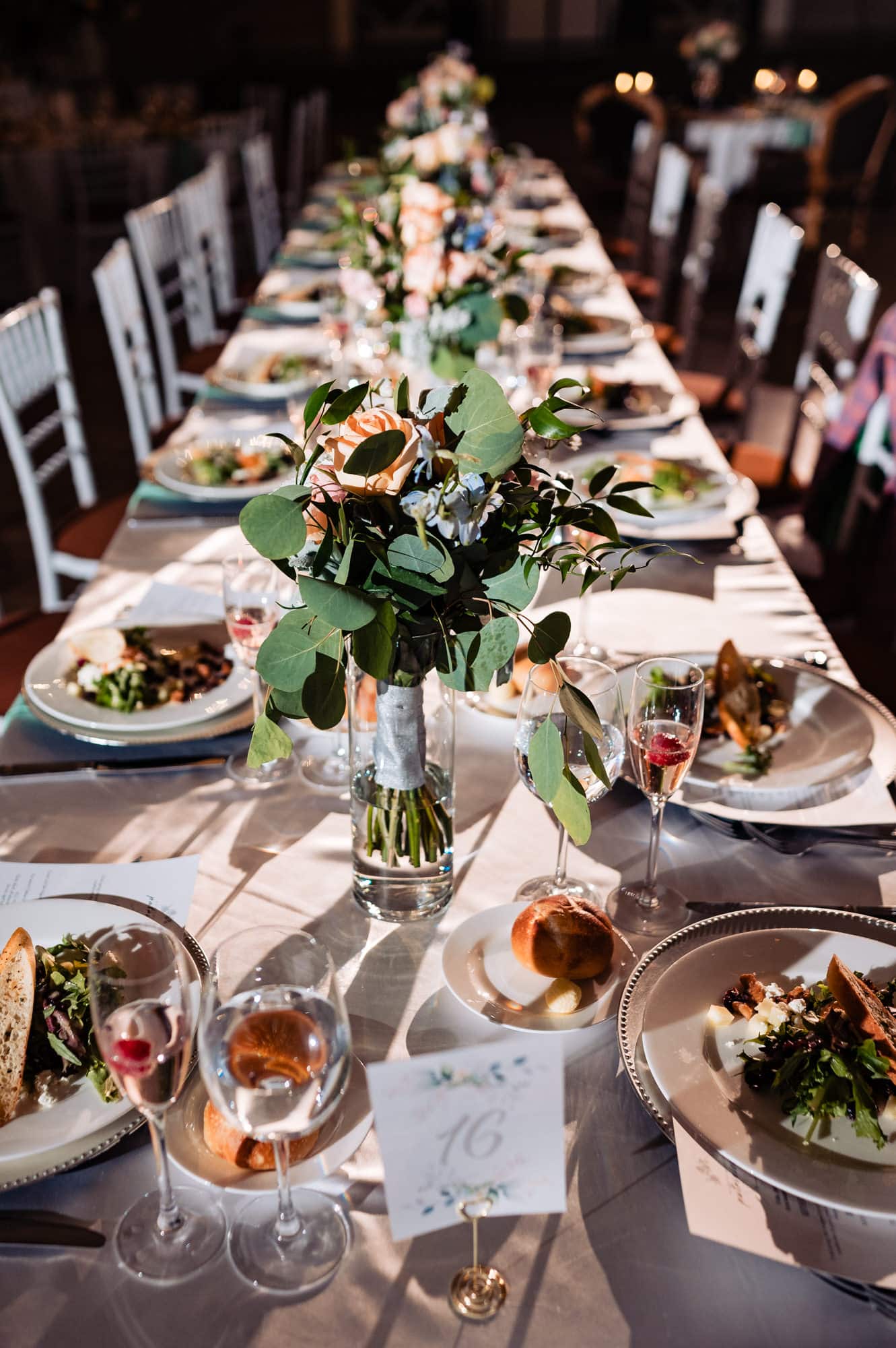 the wedding reception table arrangement of Vie by Cescaphe