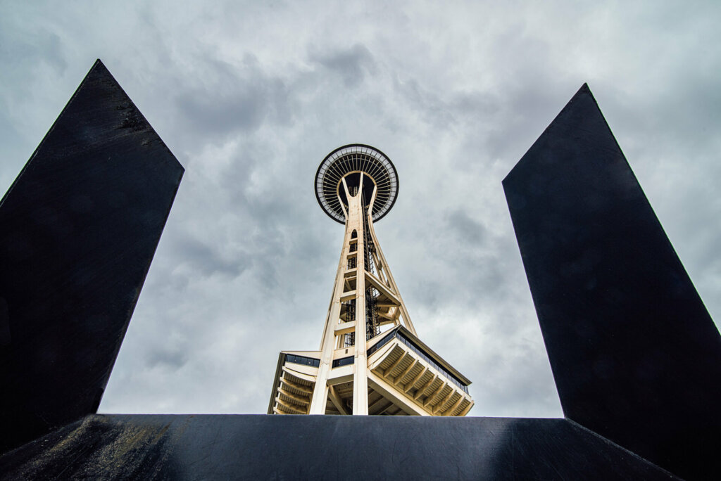 a black and white photo of the space needle in seattle